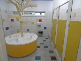 Łazienki przedszkola w Zasolu zyskały nowoczesny wygląd!